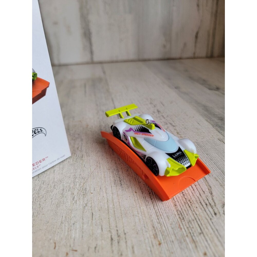Hallmark Hot Wheels mach speeder ornament Xmas car‎